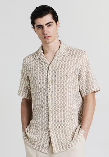 Рубашка с коротким рукавом
