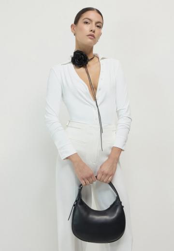 Атласная блузка