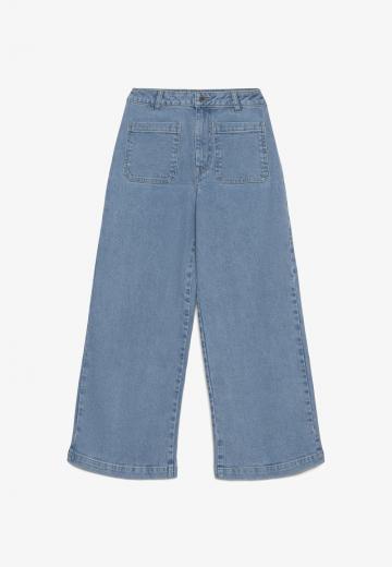 Свободные джинсы