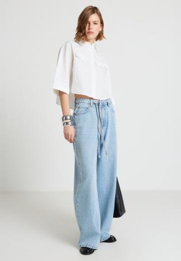 Свободные джинсы