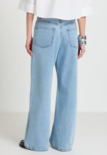 Свободные джинсы