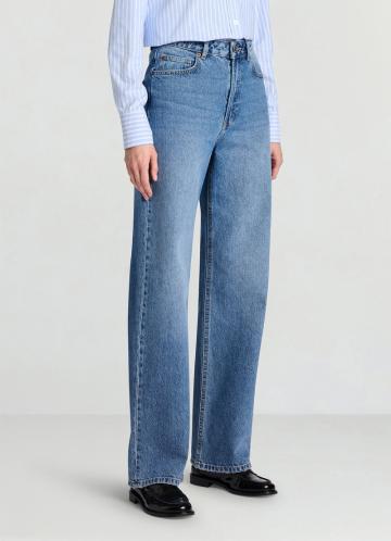 Свободные джинсы