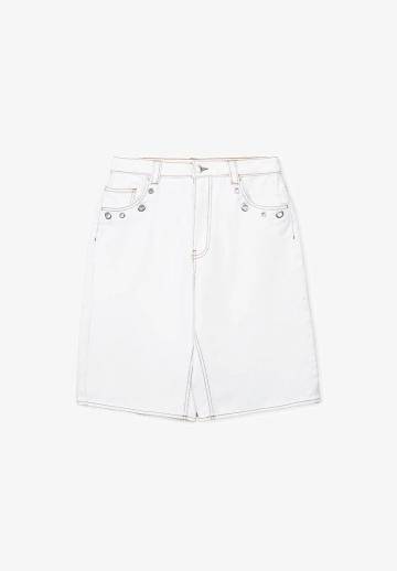 Джинсовые шорты