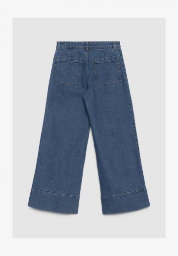 Свободные джинсы