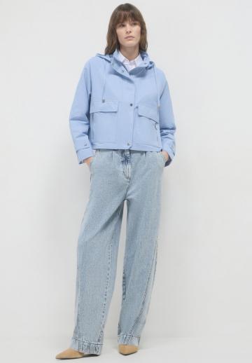 Куртка с накладнымит карманами