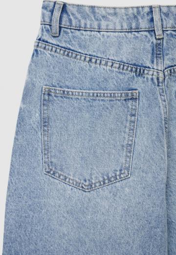 Прямые джинсы