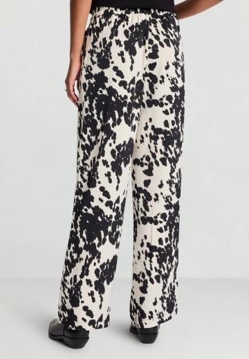 Прямые брюки