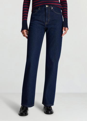 Прямые джинсы