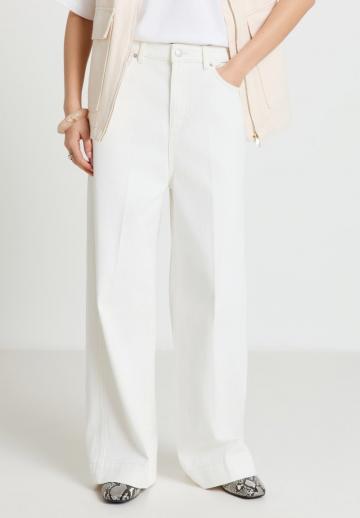 Свободные джинсы