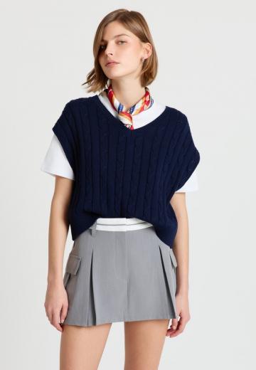 Юбка с накладными карманами