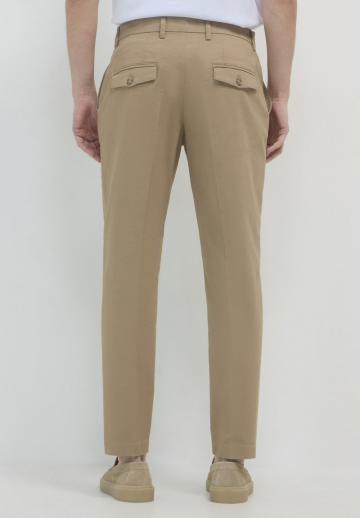 Узкие джинсы