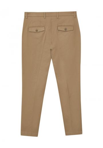 Узкие джинсы