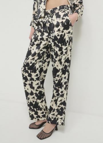 Прямые брюки