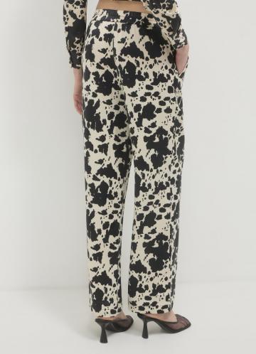 Прямые брюки