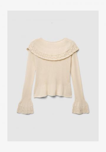 Пуловер с вырезом V