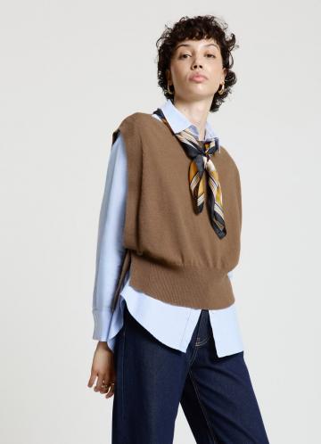 Пуловер без рукавов