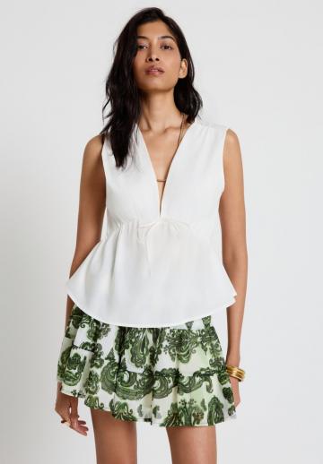 Блузка без рукавов