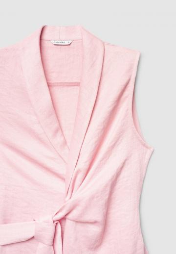 Блузка без рукавов