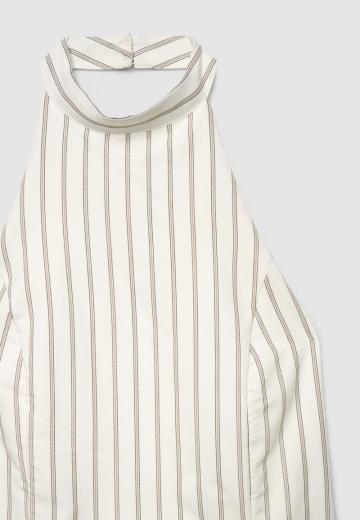 Блузка без рукавов