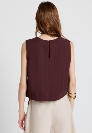 Блузка без рукавов