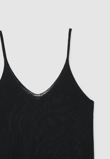 Топ на бретельках