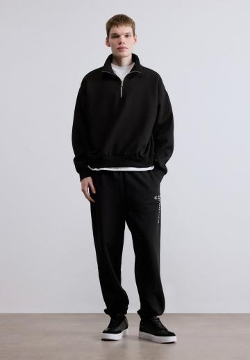 Спортивные штаны