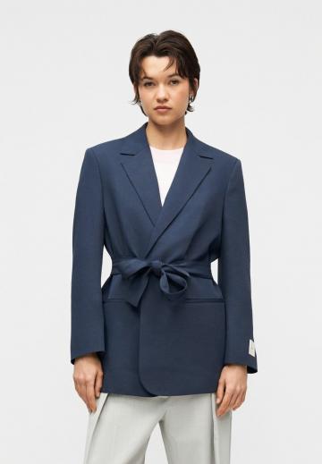 Длинный блейзер