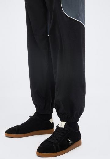 Спортивные штаны