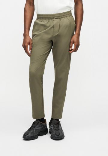 Спортивные штаны