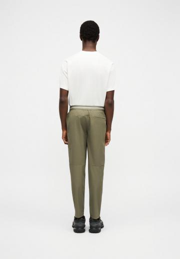 Спортивные штаны