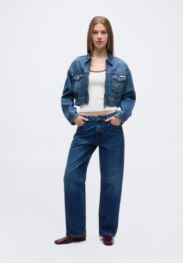 Прямые джинсы