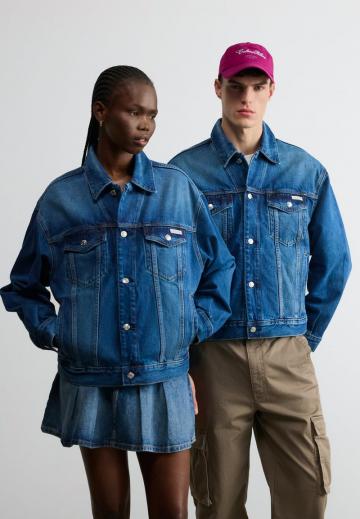 Джинсовая куртка