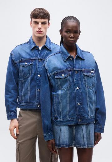 Джинсовая куртка