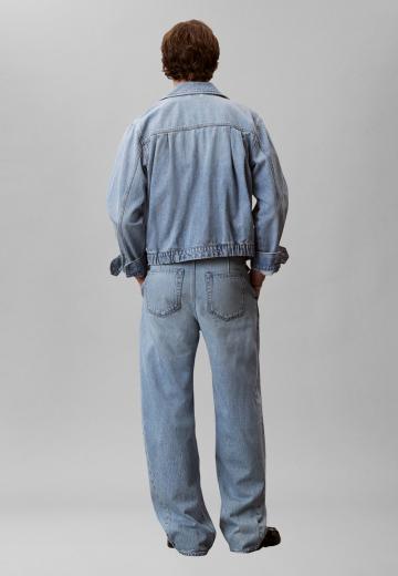 Свободные джинсы