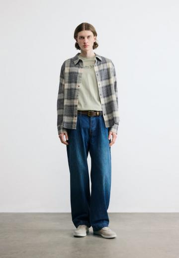 Свободные джинсы