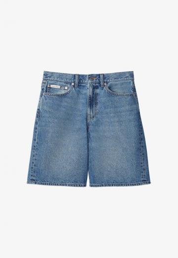 Джинсовые шорты