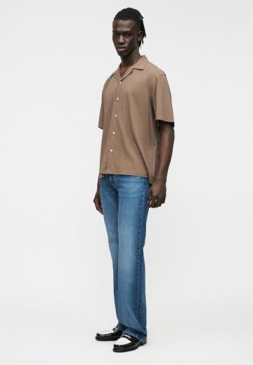 Клешеные джинсы