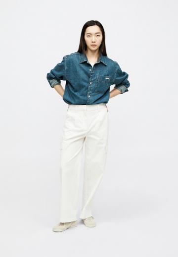 Брюки с накладными карманами