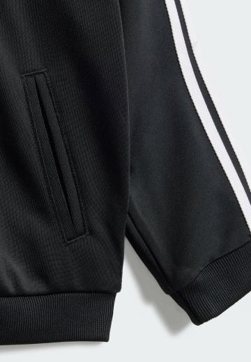 Набор одежды