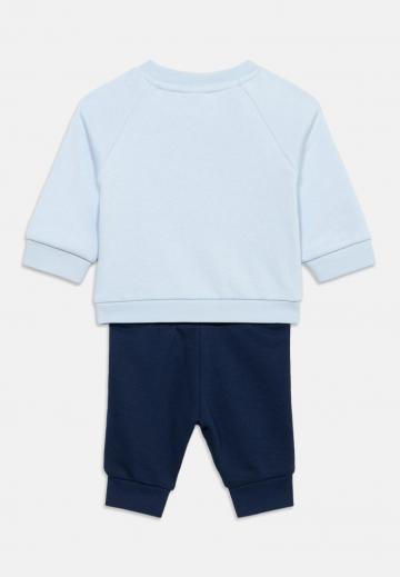 Набор одежды