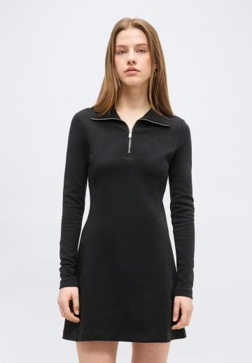 Короткое платье