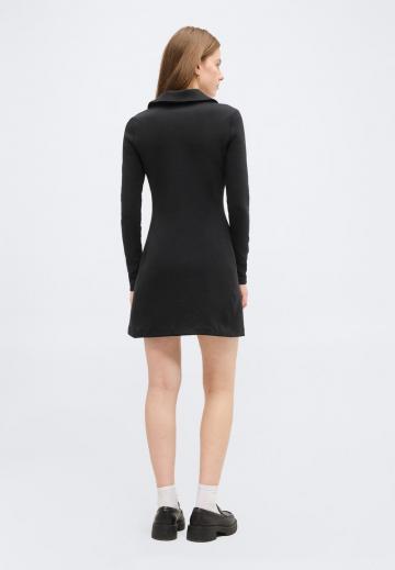 Короткое платье