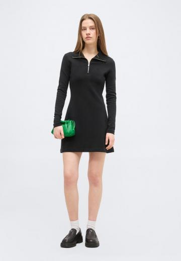 Короткое платье