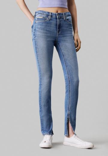 Узкие джинсы
