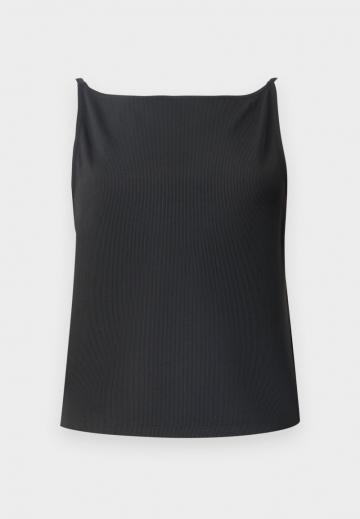 Топ на бретельках