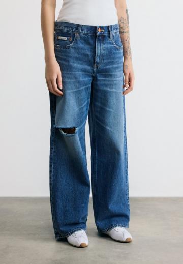 Джинсы