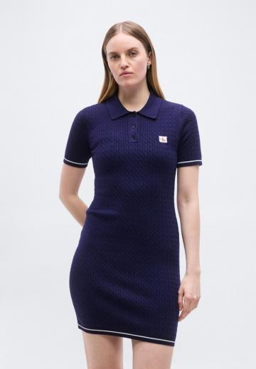 Платье футляр