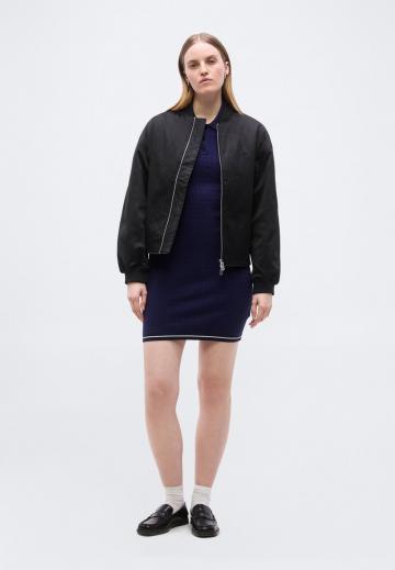 Платье футляр