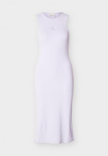 Платье футляр