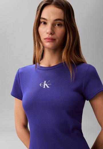 Платье футляр